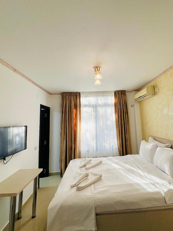 Hotel Marina 2 بوخارست المظهر الخارجي الصورة