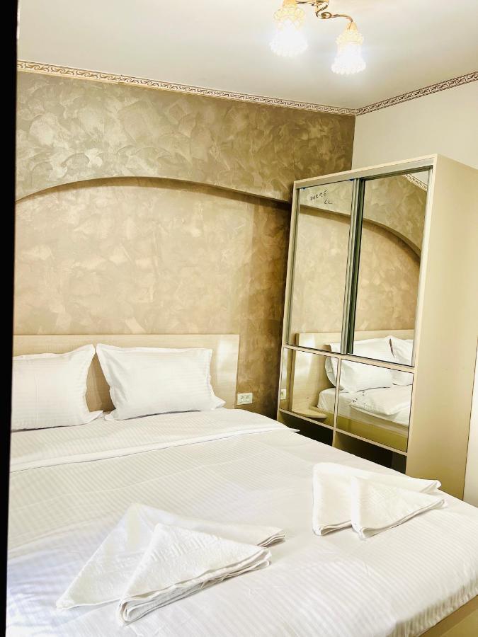 Hotel Marina 2 بوخارست المظهر الخارجي الصورة