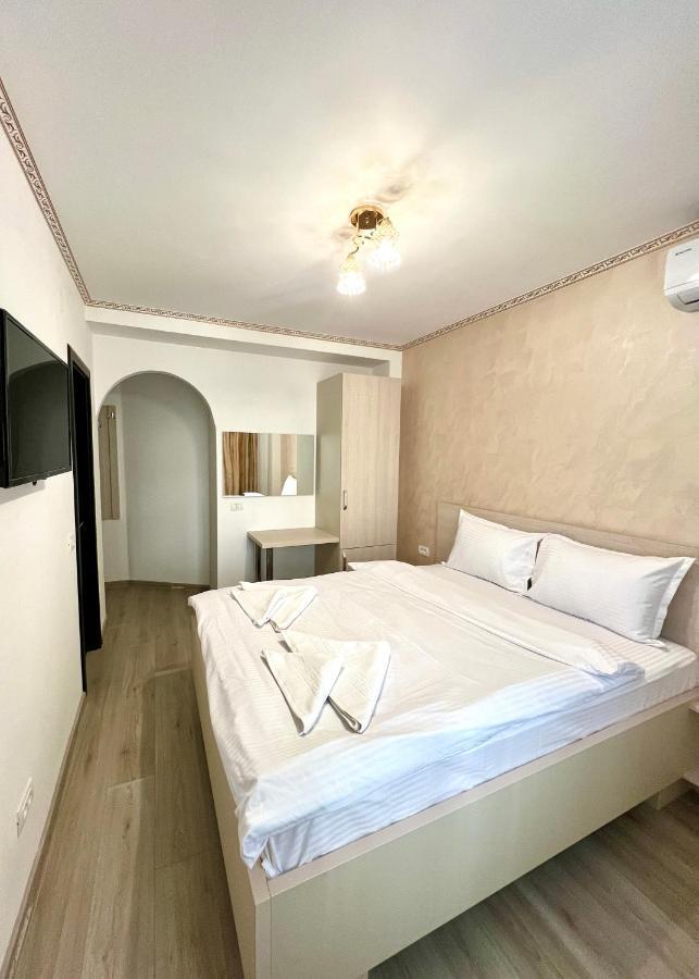 Hotel Marina 2 بوخارست المظهر الخارجي الصورة