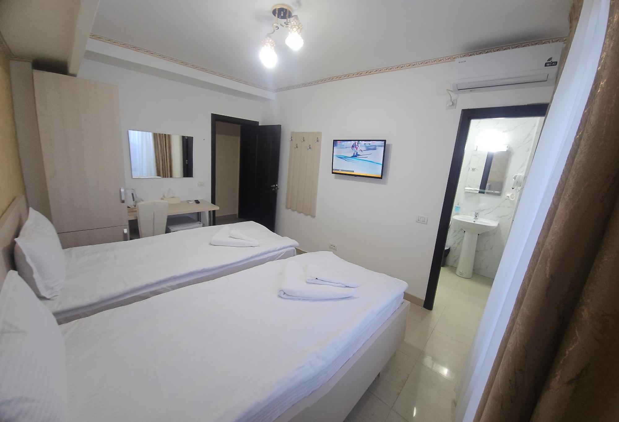 Hotel Marina 2 بوخارست المظهر الخارجي الصورة
